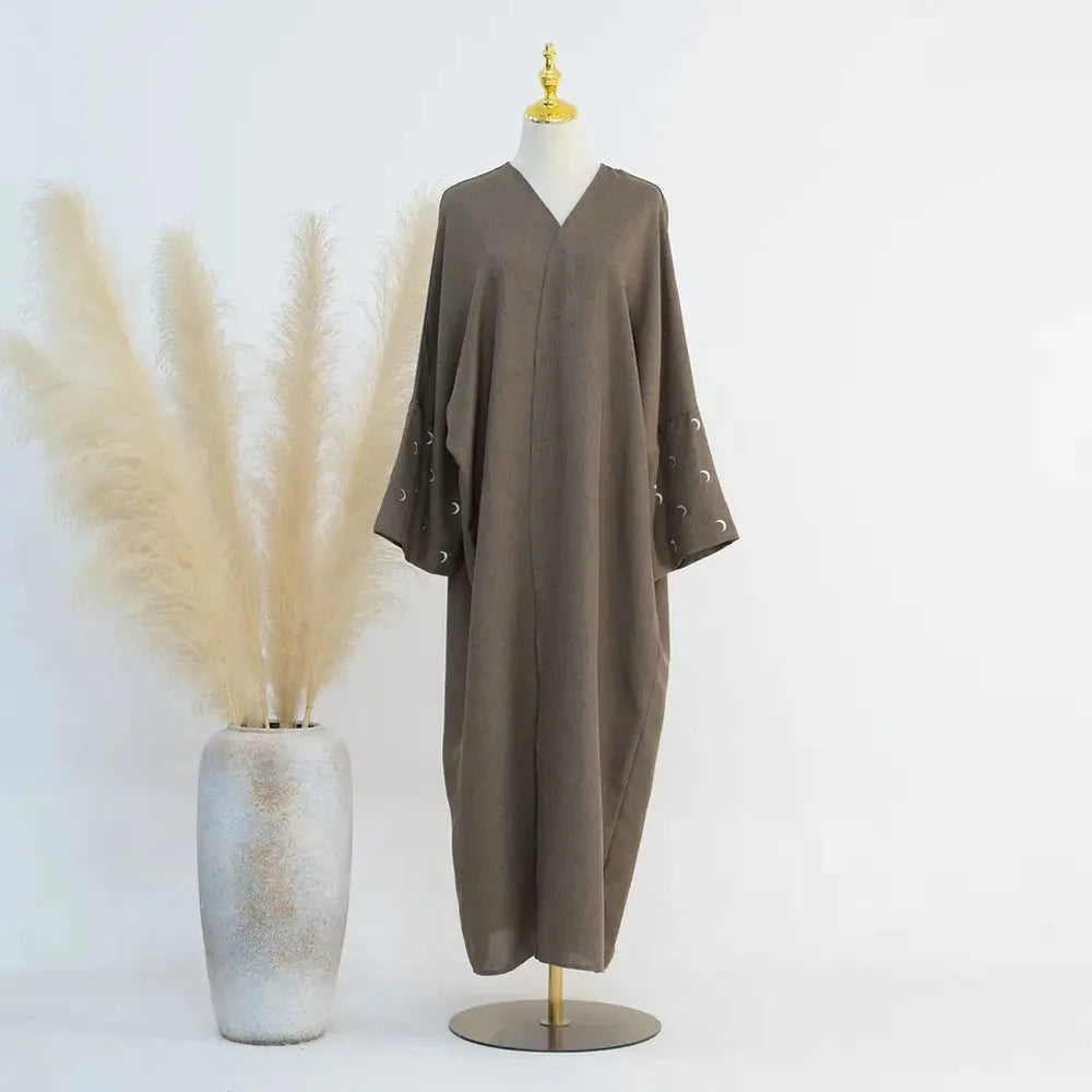 Abaya Qamar
