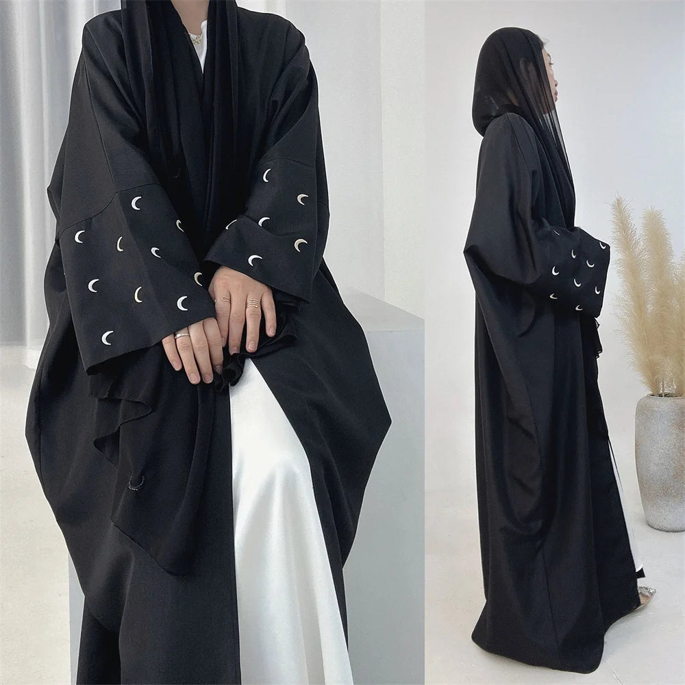 Abaya Qamar